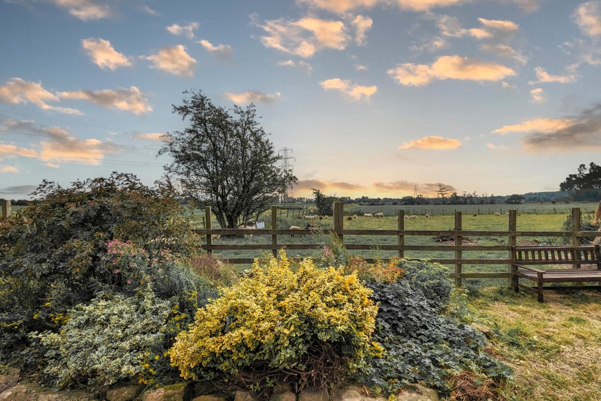The Gilpin Farmhouse, Lake District Getaway Levens Экстерьер фото
