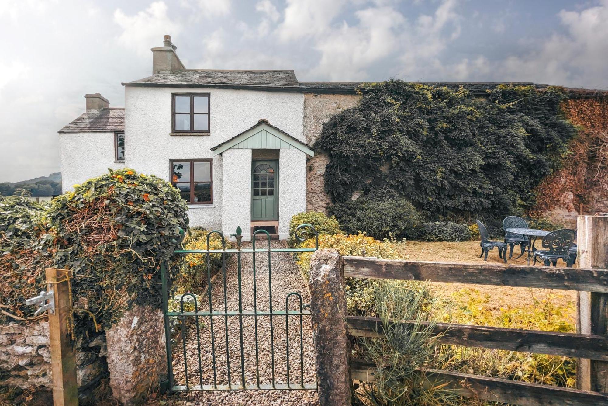 The Gilpin Farmhouse, Lake District Getaway Levens Экстерьер фото